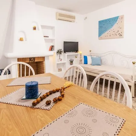 Fouli's House At 